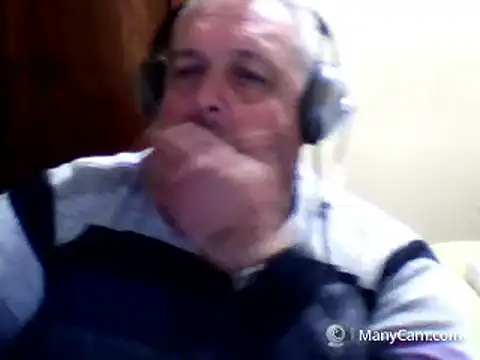 Snapshot of swichcassanesi chatting on 04-18-26, 08:09 swichcassanesi online show from 04-18-26, 08:09