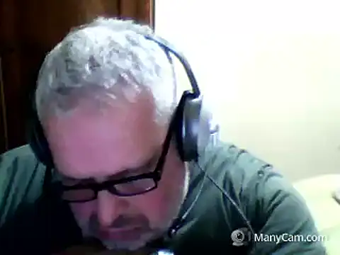 Snapshot of swichcassanesi chatting on 04-19-26, 08:22 swichcassanesi online show from 04-19-26, 08:22
