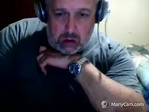 Snapshot of swichcassanesi chatting on 05-25-26, 08:26 swichcassanesi online show from 05-25-26, 08:26