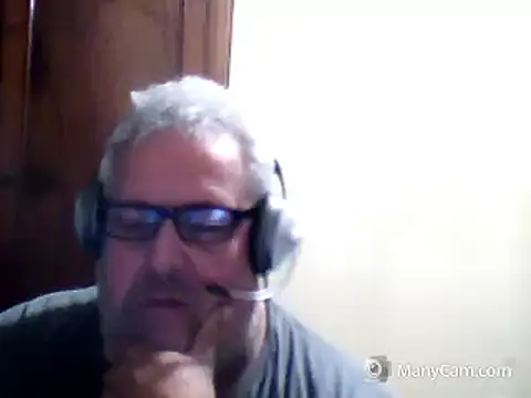 Snapshot of swichcassanesi chatting on 06-02-26, 08:00 swichcassanesi online show from 06-02-26, 08:00