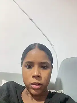 LIA PARKERR online show from 02-11-26, 02:27