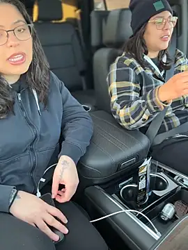 Snapshot of KittyTatts chatting on 02-07-26, 11:19 KittyTatts online show from 02-07-26, 11:19