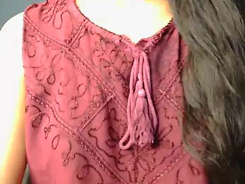 Snapshot of Simran_kaurr chatting on 06-11-26, 05:16 Simran kaurr online show from 06-11-26, 05:16