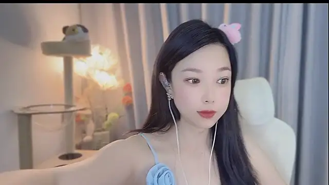 Yumi yuni online show from 05-08-26, 01:22