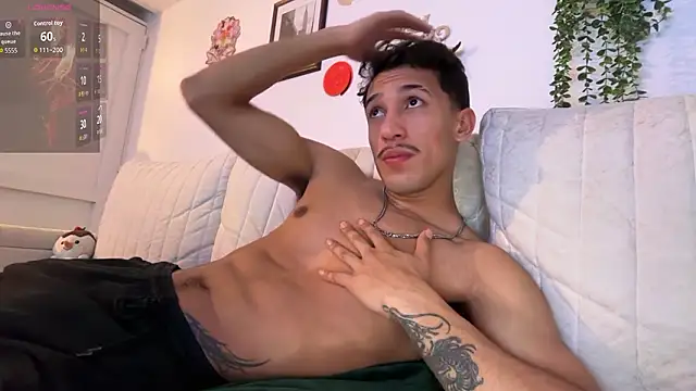 Snapshot of rafael_stone11 chatting on 03-03-26, 04:51 rafael stone11 online show from 03-03-26, 04:51