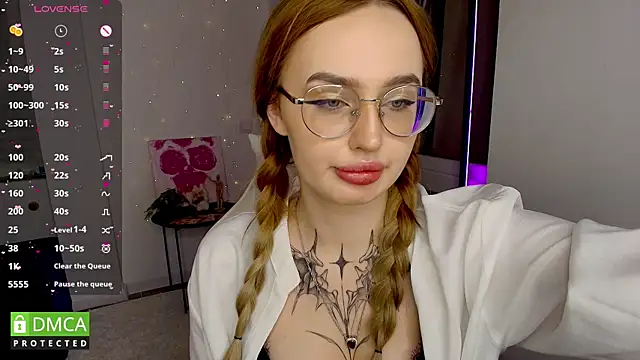 Snapshot of AdeLuna chatting on 07-02-26, 11:33 AdeLuna online show from 07-02-26, 11:33
