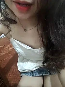 Snapshot of NinaKey chatting on 03-01-26, 05:59 NinaKey online show from 03-01-26, 05:59