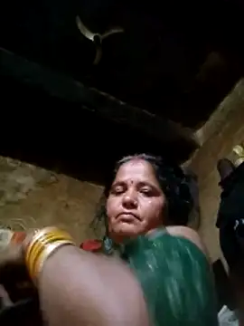 Gudid209896 online show from 04-08-26, 09:48