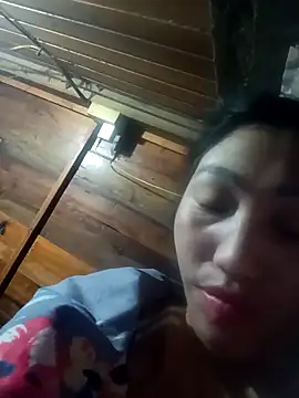 hot-luna- online show from 02-12-26, 10:38