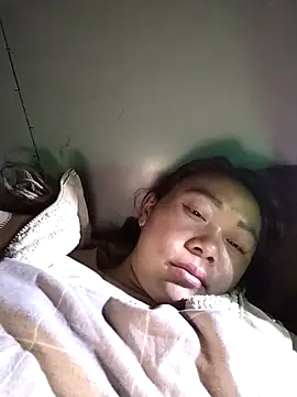 Snapshot of Bella-222 chatting on 02-03-26, 11:10 Bella-222 online show from 02-03-26, 11:10