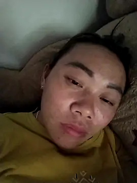 Snapshot of Bella-222 chatting on 02-15-26, 07:51 Bella-222 online show from 02-15-26, 07:51