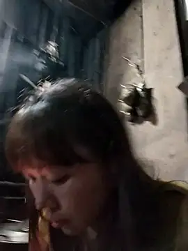 Snapshot of Bella-222 chatting on 02-19-26, 11:28 Bella-222 online show from 02-19-26, 11:28