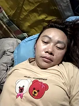 Snapshot of Bella-222 chatting on 02-21-26, 10:22 Bella-222 online show from 02-21-26, 10:22