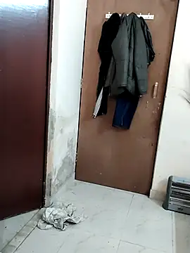 Snapshot of simran_sharma01 chatting on 02-22-26, 06:24 simran sharma01 online show from 02-22-26, 06:24