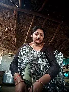 Snapshot of Hotty_raghni chatting on 02-02-26, 04:55 Hotty raghni online show from 02-02-26, 04:55