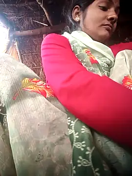 Snapshot of Hotty_raghni chatting on 02-20-26, 03:25 Hotty raghni online show from 02-20-26, 03:25