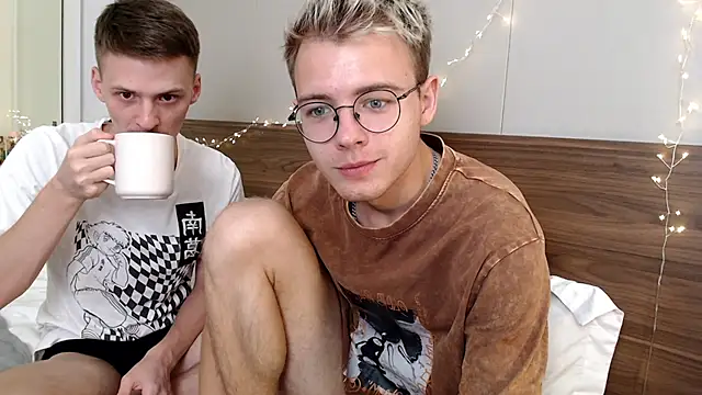 NikiKerryCum online show from 02-14-26, 01:30