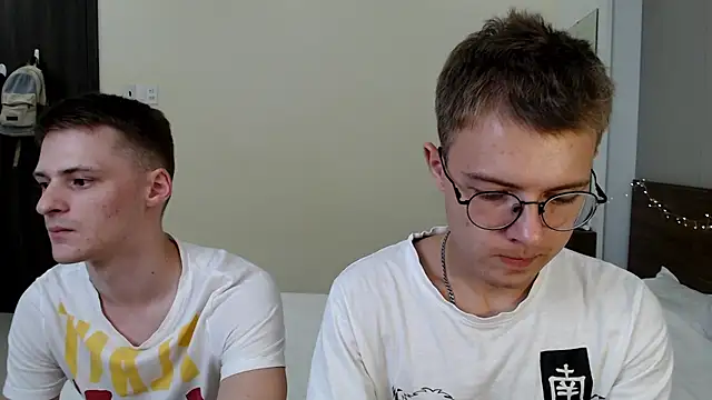 NikiKerryCum online show from 04-10-26, 01:16