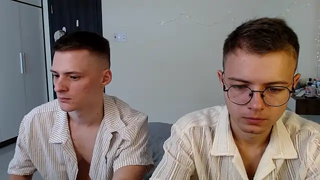 NikiKerryCum online show from 06-07-26, 04:27