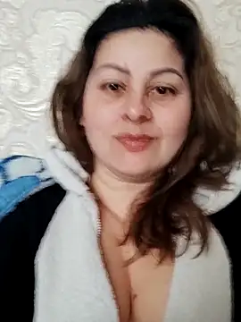 Snapshot of Soli9999 chatting on 02-08-26, 06:28 Soli9999 online show from 02-08-26, 06:28