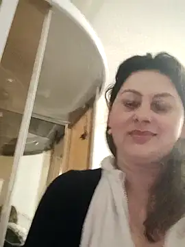 Snapshot of Soli9999 chatting on 02-18-26, 04:36 Soli9999 online show from 02-18-26, 04:36