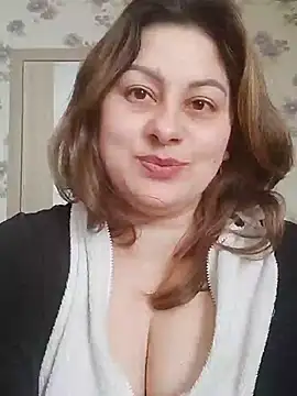 Snapshot of Soli9999 chatting on 02-21-26, 08:15 Soli9999 online show from 02-21-26, 08:15