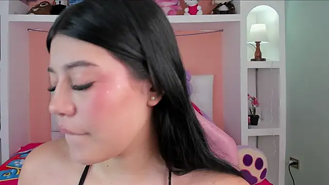 Snapshot of foxy_vera chatting on 02-10-26, 11:14 foxy vera online show from 02-10-26, 11:14