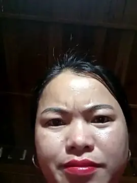 emlylyxinh online show from 02-18-26, 07:04