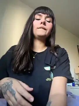 Snapshot of lovelyjinny chatting on 03-03-26, 10:32 lovelyjinny online show from 03-03-26, 10:32