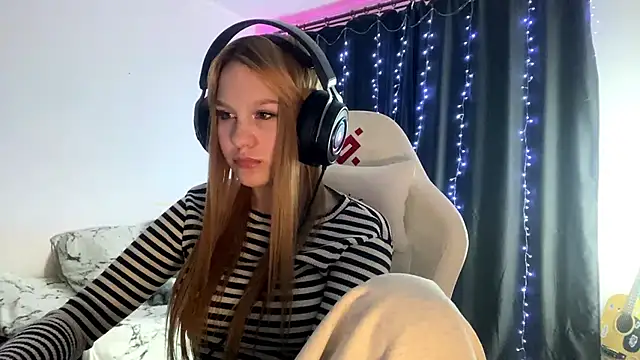 axin burnell online show from 03-11-26, 05:19