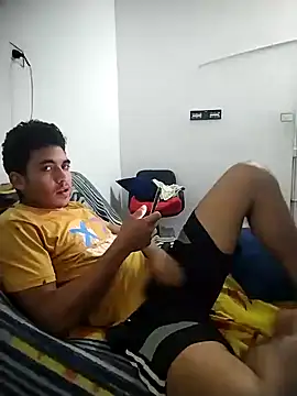 Snapshot of NikoHot_anatole chatting on 03-02-26, 03:30 NikoHot anatole online show from 03-02-26, 03:30