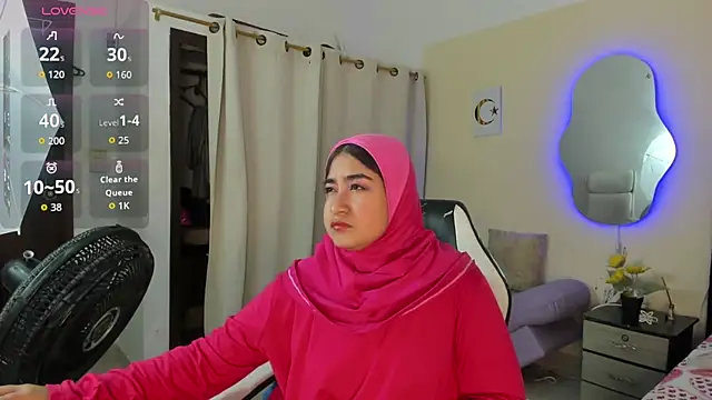 SamiraAwada online show from 04-17-26, 06:55