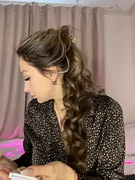 Snapshot of Alyxra chatting on 02-08-26, 09:02 Alyxra online show from 02-08-26, 09:02