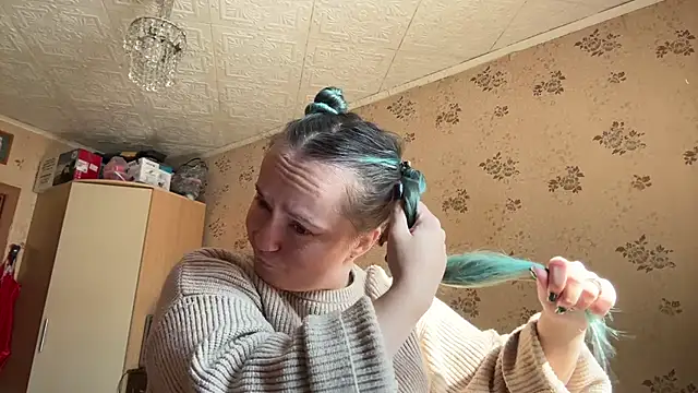 Bubblegum Tempt online show from 03-14-26, 07:47