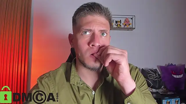 Snapshot of SebastianMaximoff_ chatting on 02-26-26, 09:14 SebastianMaximoff online show from 02-26-26, 09:14