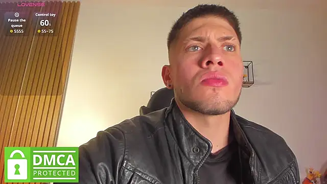 Snapshot of SebastianMaximoff_ chatting on 04-22-26, 07:04 SebastianMaximoff online show from 04-22-26, 07:04