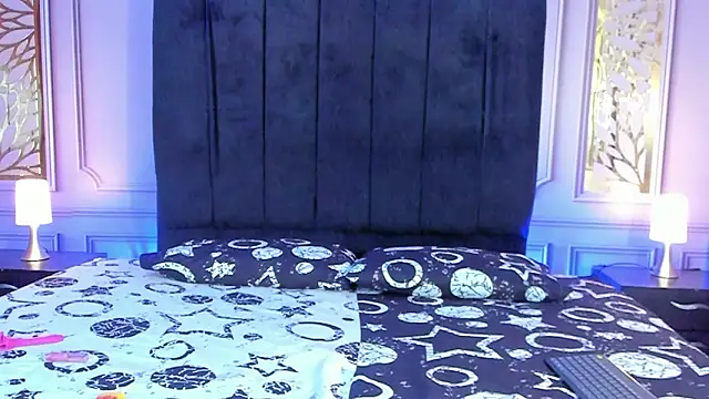 Snapshot of dulce_sweett chatting on 02-26-26, 04:22 dulce sweett online show from 02-26-26, 04:22