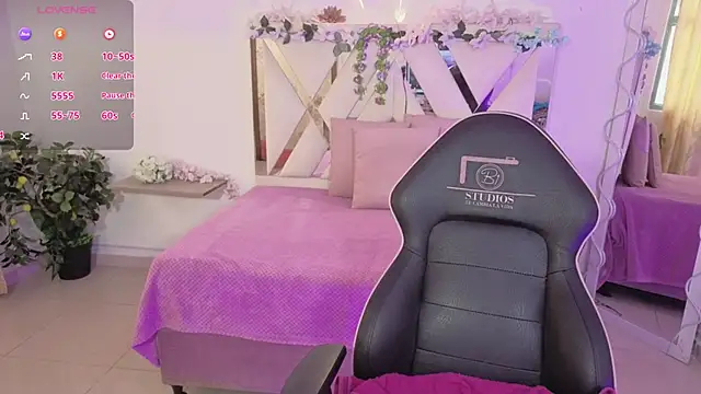 NEFTIS TAY online show from 03-14-26, 07:08