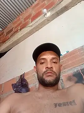 Snapshot of Hot_Veteran_1 chatting on 02-04-26, 05:30 Hot Veteran 1 online show from 02-04-26, 05:30