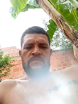 Snapshot of Hot_Veteran_1 chatting on 02-18-26, 04:58 Hot Veteran 1 online show from 02-18-26, 04:58