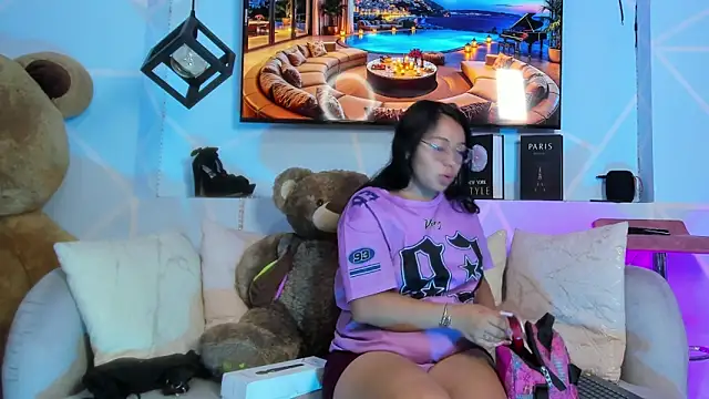 Snapshot of amy_noa chatting on 02-20-26, 03:03 amy noa online show from 02-20-26, 03:03