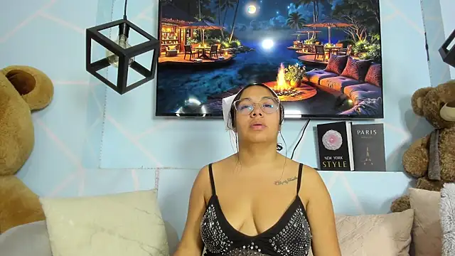 Snapshot of amy_noa chatting on 02-25-26, 12:42 amy noa online show from 02-25-26, 12:42