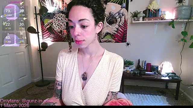 Snapshot of gunzinrose chatting on 03-01-26, 05:04 gunzinrose online show from 03-01-26, 05:04