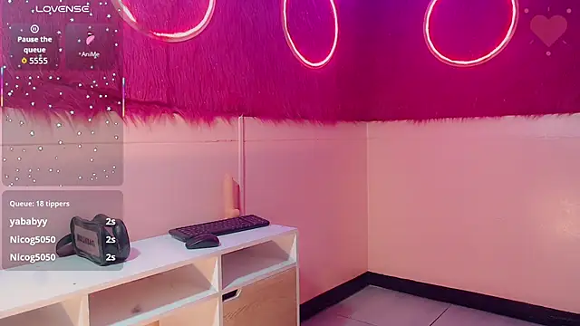 isabella vogue online show from 02-27-26, 11:10