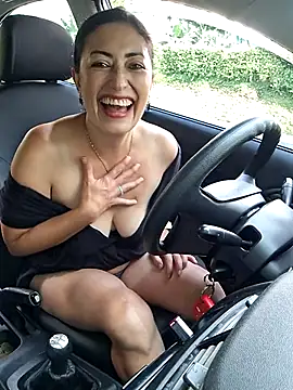 Snapshot of aliz963040 chatting on 03-02-26, 08:15 aliz963040 online show from 03-02-26, 08:15