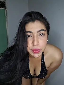 sweetlaura 29 online show from 02-17-26, 05:15