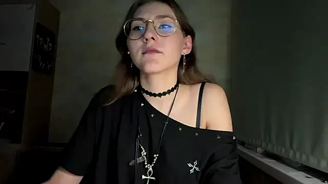 Miaaa Moon online show from 07-16-26, 08:15