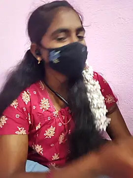 Snapshot of Tamil_Hot_Shana chatting on 02-07-26, 04:00 Tamil Hot Shana online show from 02-07-26, 04:00