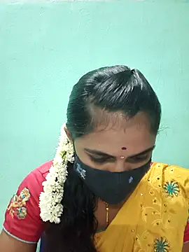 Tamil Hot Shana online show from 05-12-26, 01:30