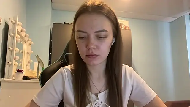 AndreeMerryman online show from 04-11-26, 02:05